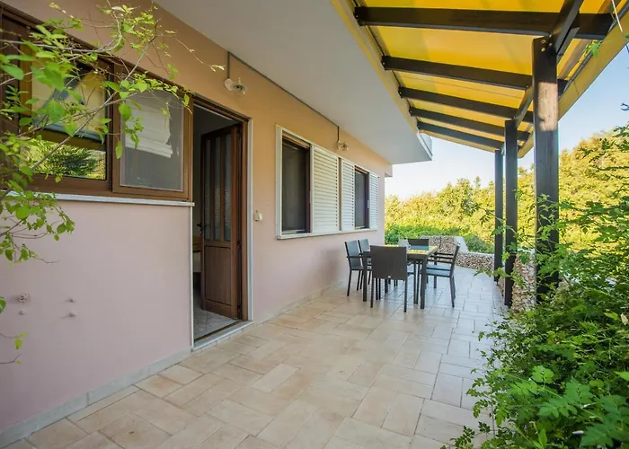 منزل ريفي Lila's House Eleousa