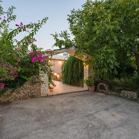 Lila's House Country house