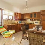Lila's House * Eleousa