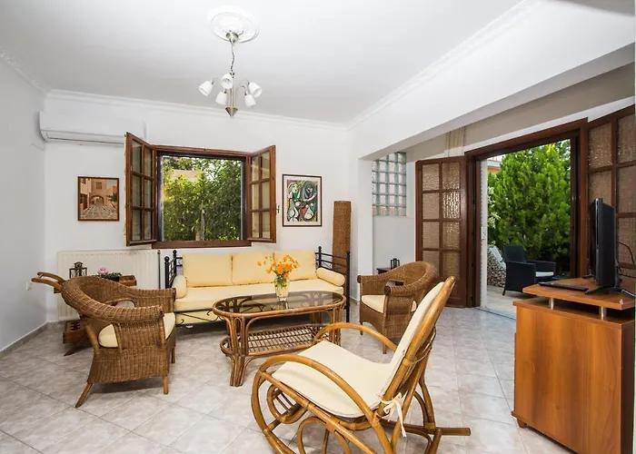 Εξοχικό σπίτι Lila's House *