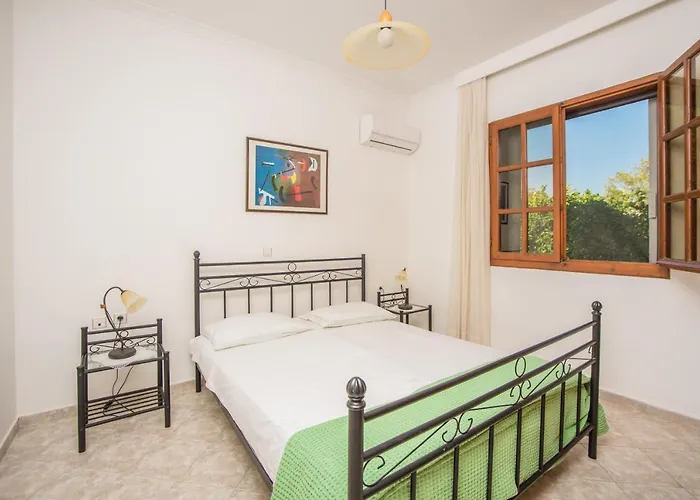 Εξοχικό σπίτι Lila's House *