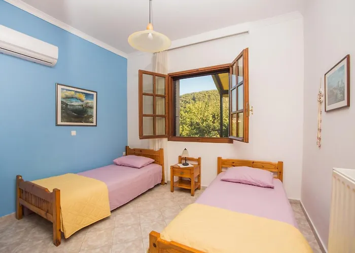 Εξοχικό σπίτι Lila's House Ελεούσα